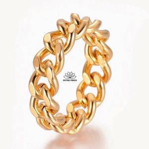 Curb Chain Ring | Gold Plated Stainless Steel